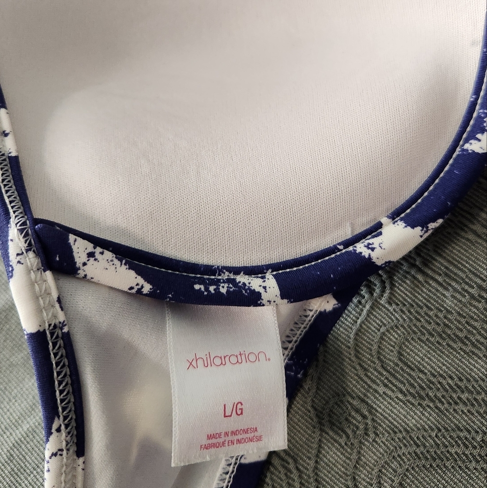 😀Xhilaration American Flag Bikini Top - Picture 4 of 6